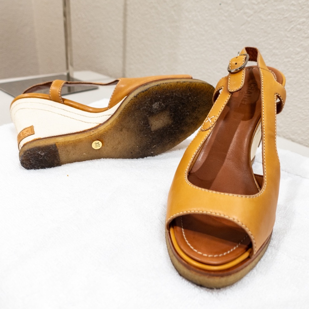 Chanel Vintage Slingback Sandals - Picture 6 of 7